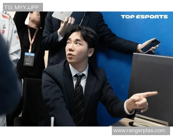 TES战术引发热议争议背后的团队协作与策略分析