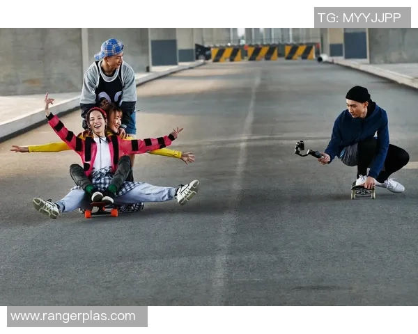 广州滑板队战术解析：聚焦滑板运动的团队协作与技巧提升