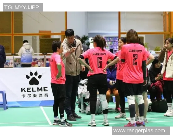 王静独家分享：深入探讨排球技巧与心得体会，助你提升竞技水平